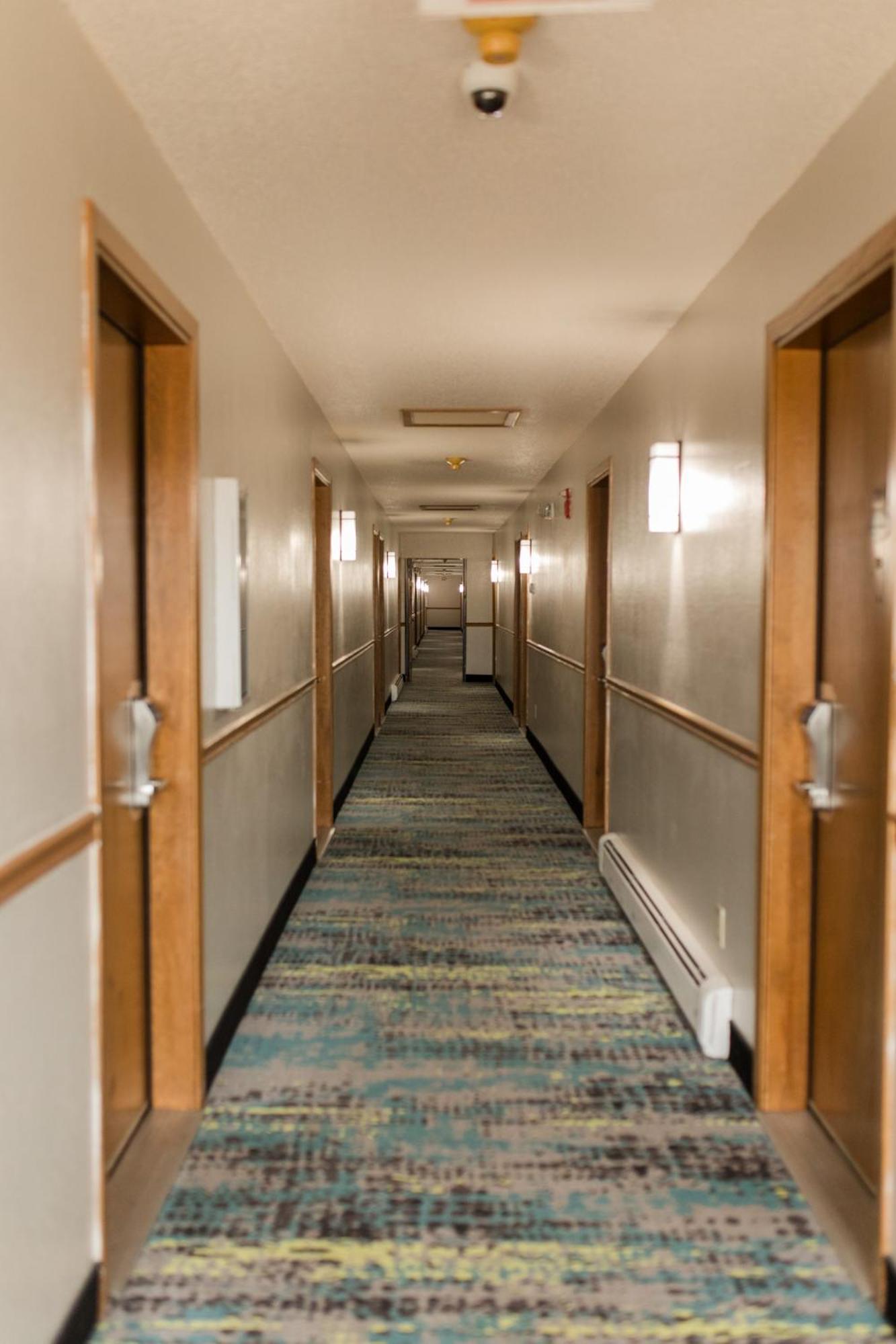 Travelodge By Wyndham Escanaba Eksteriør billede